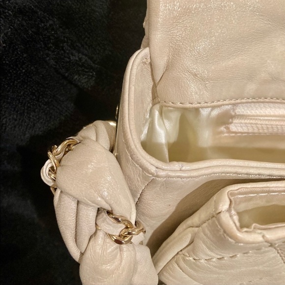 **Rare** Chanel Beige Leather Lady Braid Flap Bag - Picture 8 of 9
